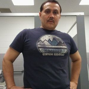 Meet your Posher, Santos